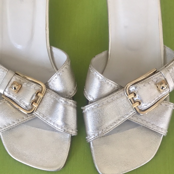 St. John leather sandals lucite heels 7.5 M - Picture 4 of 12